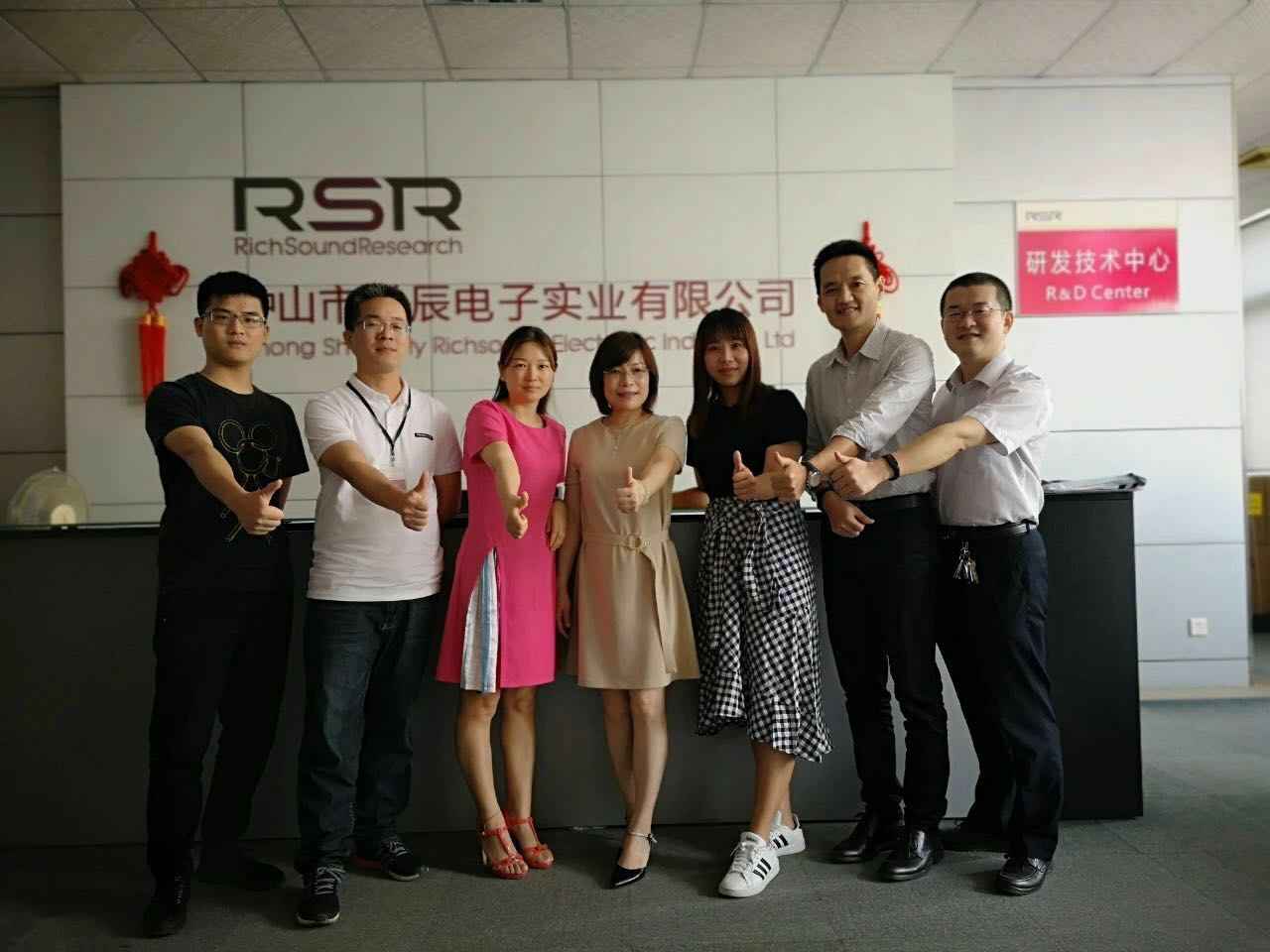 1559099410376823.jpg bedb5970eda2bd7c7e16d66c787a9fc.jpg